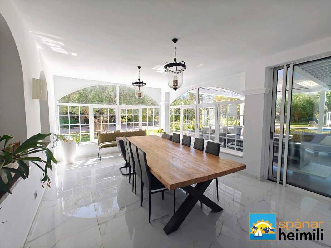 6 bedroom Villa for sale in Elche / Elx with pool - € 1,450,000 (Ref: 9404329)