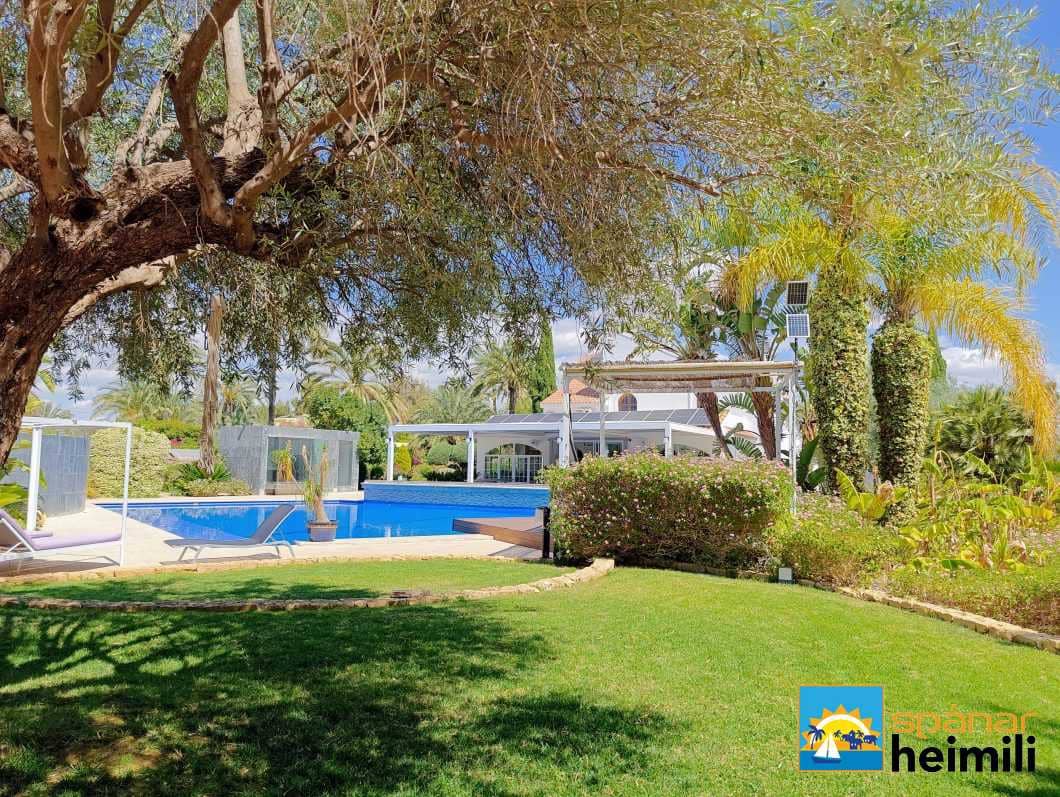 6 bedroom Villa for sale in Elche / Elx with pool - € 1,450,000 (Ref: 9404329)