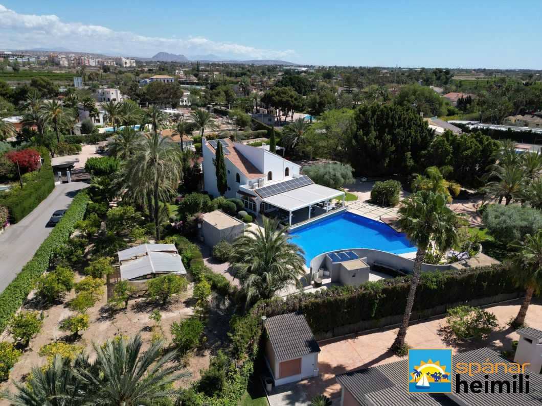 6 bedroom Villa for sale in Elche / Elx with pool - € 1,450,000 (Ref: 9404329)