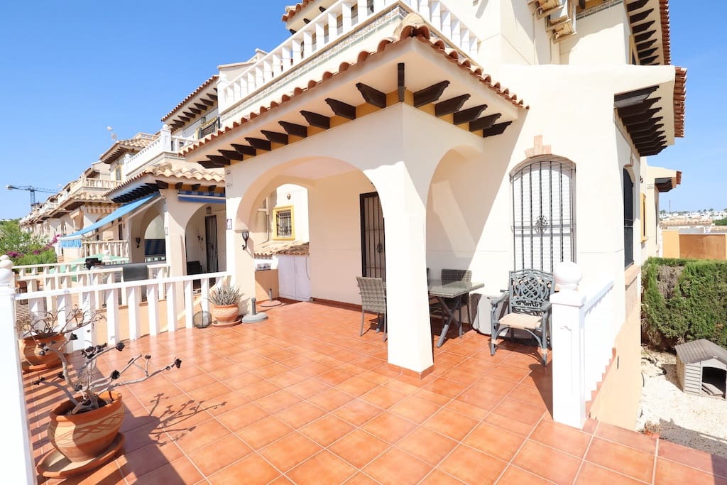 2 chambre Maison de Ville à vendre à Cabo Roig avec piscine - 234 900 € (Ref: 9404330)