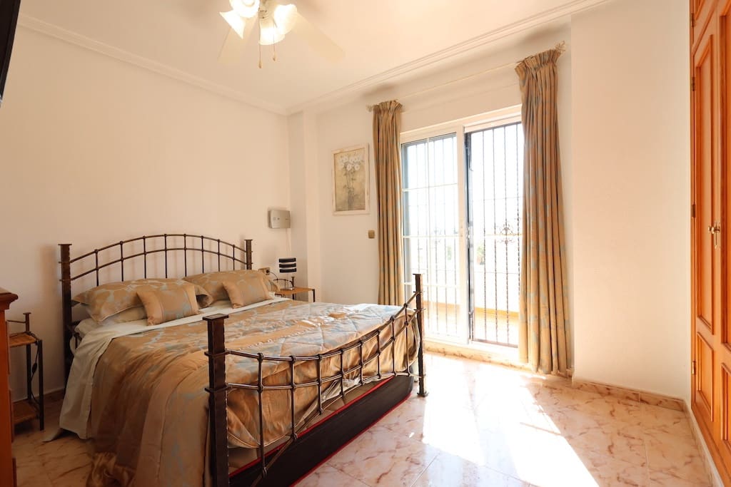2 chambre Maison de Ville à vendre à Cabo Roig avec piscine - 234 900 € (Ref: 9404330)