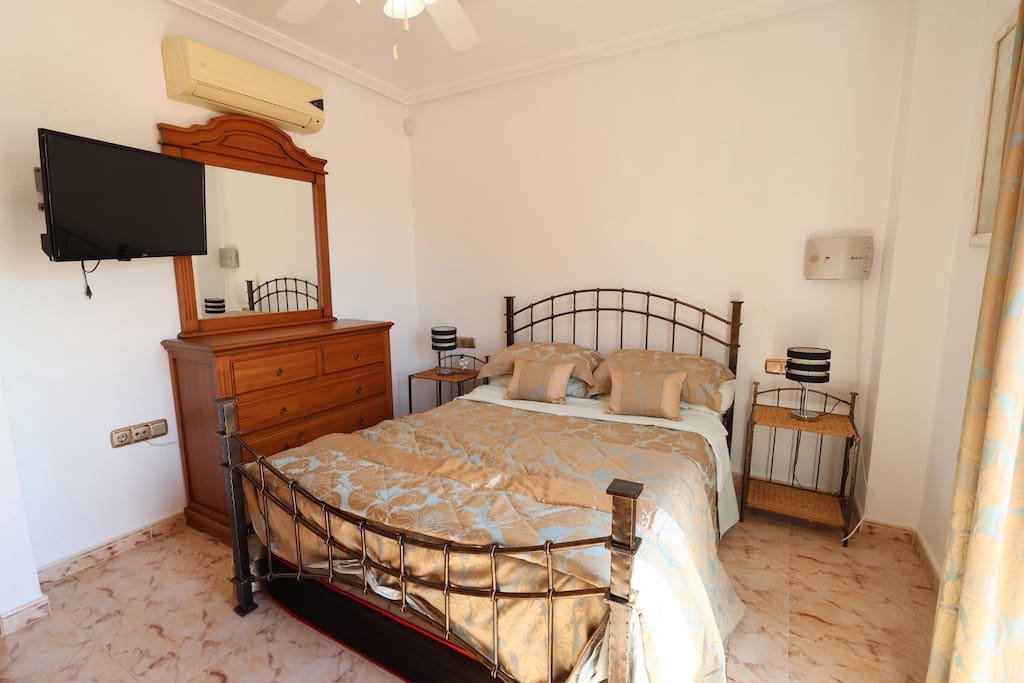 2 chambre Maison de Ville à vendre à Cabo Roig avec piscine - 234 900 € (Ref: 9404330)