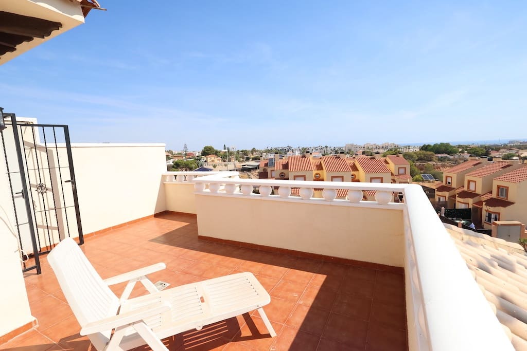 2 chambre Maison de Ville à vendre à Cabo Roig avec piscine - 234 900 € (Ref: 9404330)