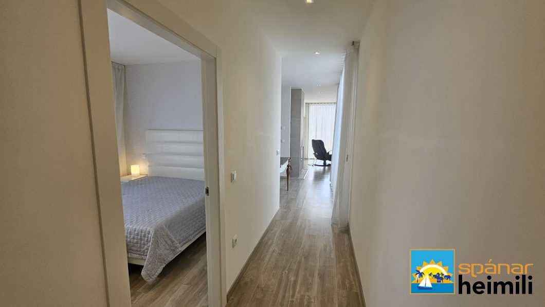 3 slaapkamer Villa te koop in Benijofar met zwembad - € 555.000 (Ref: 9404332)