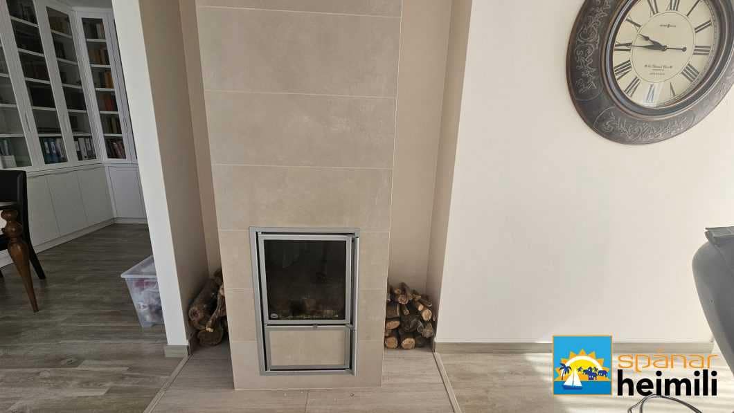 3 slaapkamer Villa te koop in Benijofar met zwembad - € 555.000 (Ref: 9404332)