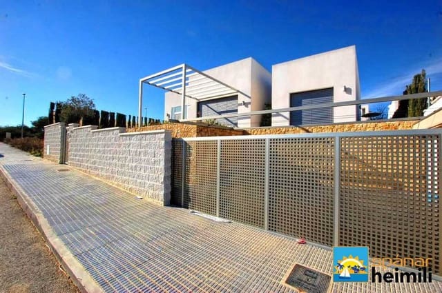 3 slaapkamer Villa te koop in Benijófar met zwembad - € 555.000 (Ref: 9404332)