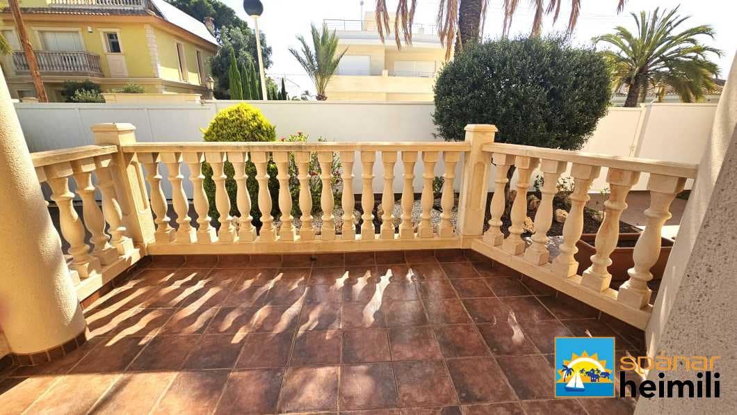 4 bedroom Villa for sale in Cabo Roig with pool - € 925,000 (Ref: 9404333)