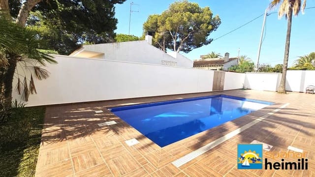 4 bedroom Villa for sale in Cabo Roig, Orihuela with pool - € 925,000 (Ref: 9404333)