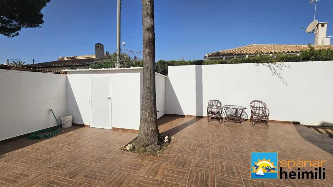 4 bedroom Villa for sale in Cabo Roig with pool - € 925,000 (Ref: 9404333)