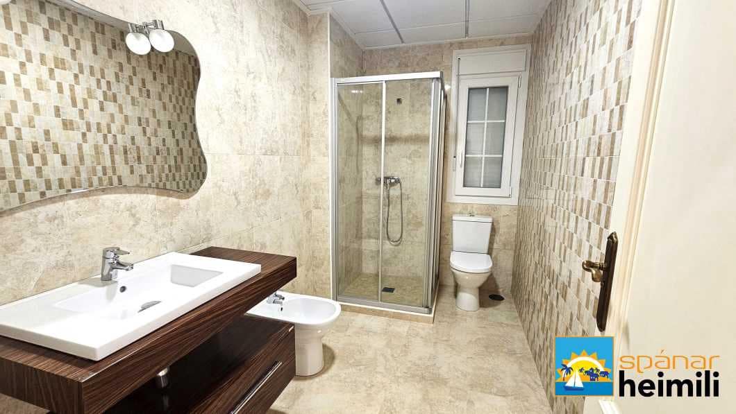 4 bedroom Villa for sale in Cabo Roig with pool - € 925,000 (Ref: 9404333)