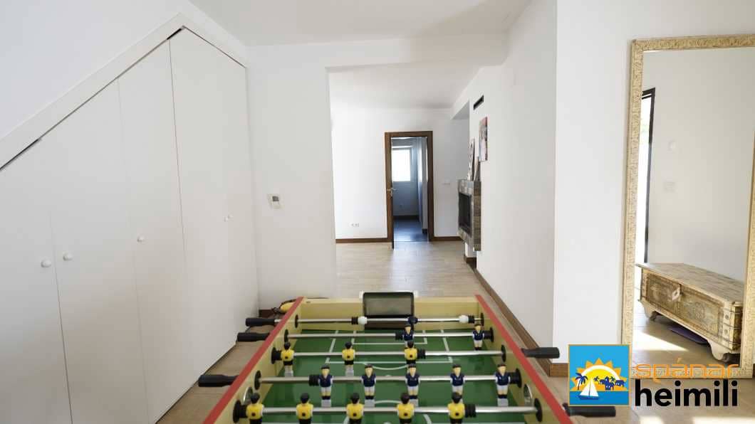 4 bedroom Villa for sale in Rojales with pool - € 661,000 (Ref: 9404335)