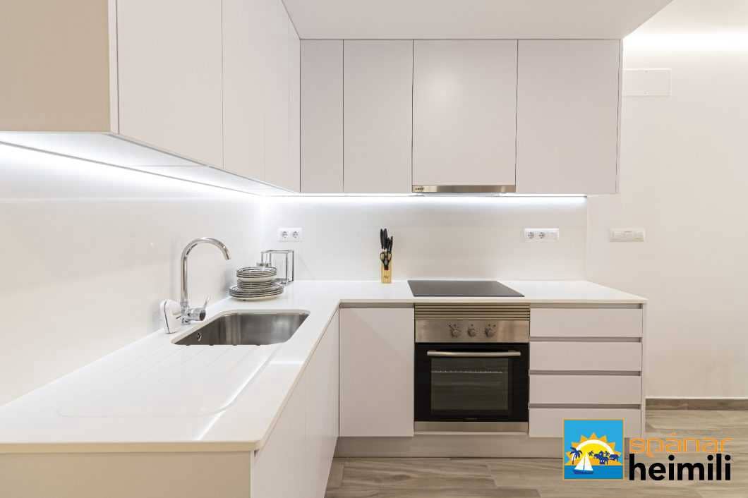 2 bedroom Semi-detached Villa for sale in La Manga del Mar Menor with pool - € 223,376 (Ref: 9404337)