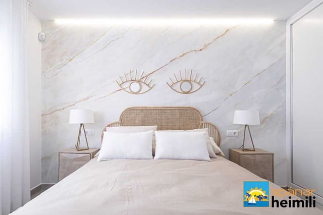 2 makuuhuone Paritalo myytävänä paikassa La Manga del Mar Menor mukana uima-altaan - 223 376 € (Ref: 9404337)