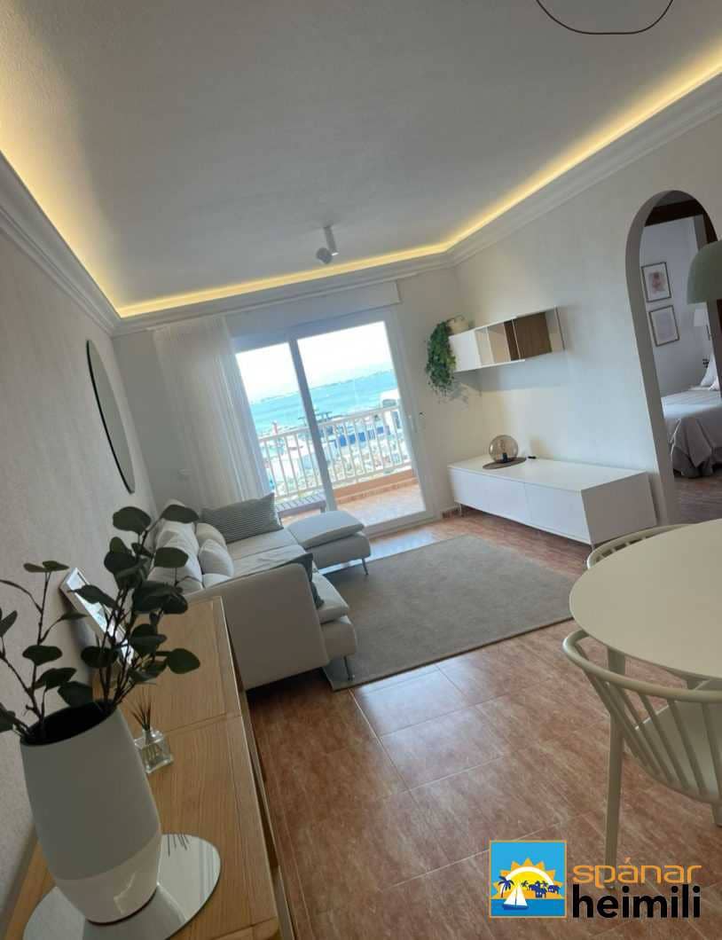 3 Zimmer Apartment zu verkaufen in La Manga del Mar Menor mit Pool - 168.000 € (Ref: 9404338)