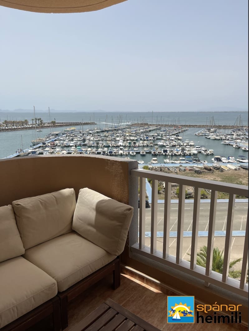 3 Zimmer Apartment zu verkaufen in La Manga del Mar Menor mit Pool - 168.000 € (Ref: 9404338)