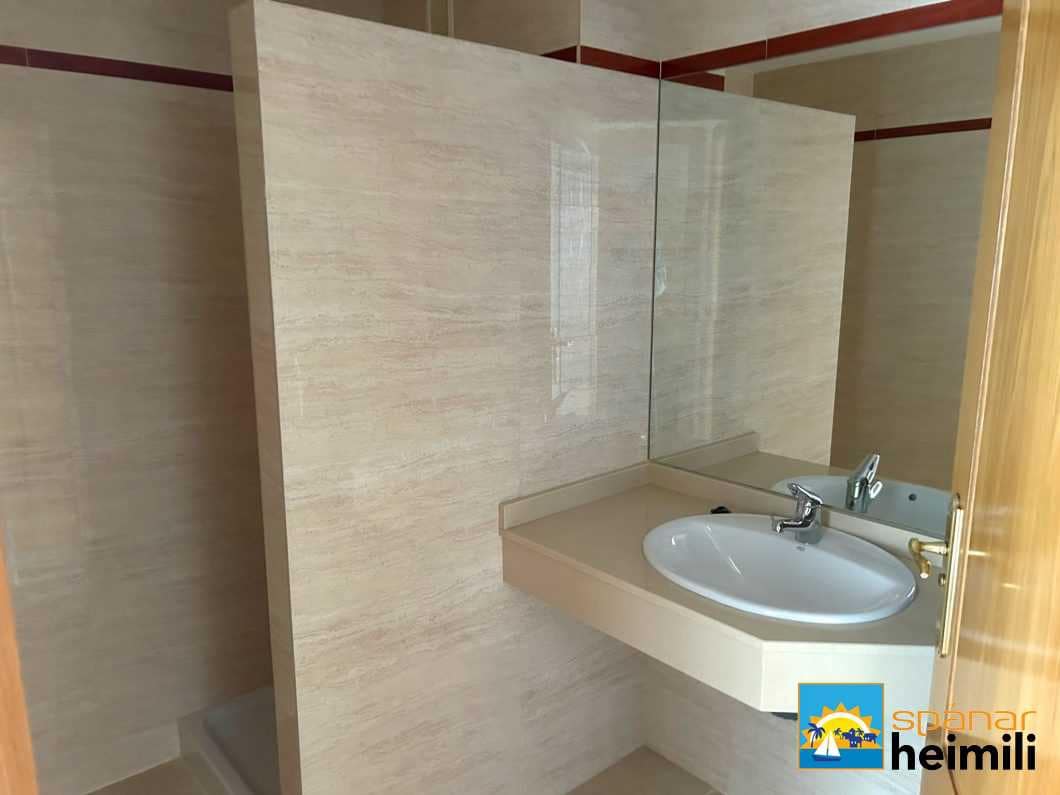 2 sovrum Hus till salu i Portman med pool - 128 000 € (Ref: 9404340)