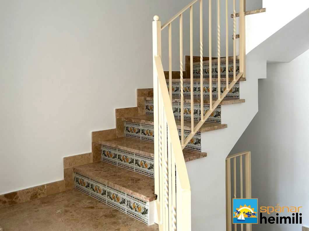 2 sovrum Hus till salu i Portman med pool - 128 000 € (Ref: 9404340)