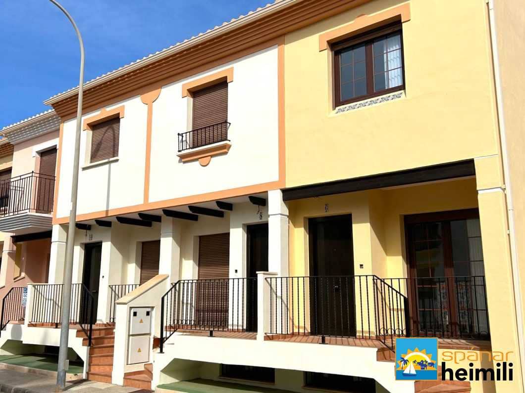 2 sovrum Hus till salu i Portman med pool - 128 000 € (Ref: 9404340)