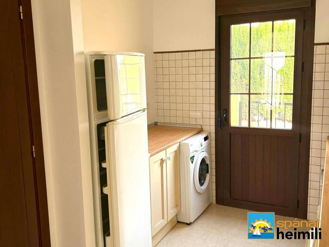 2 sovrum Hus till salu i Portman med pool - 128 000 € (Ref: 9404340)