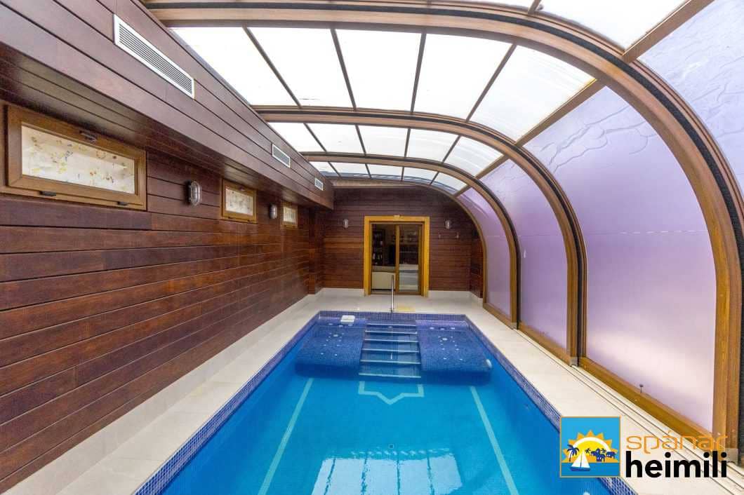 3 bedroom Villa for sale in Orihuela with pool - € 580,000 (Ref: 9404343)