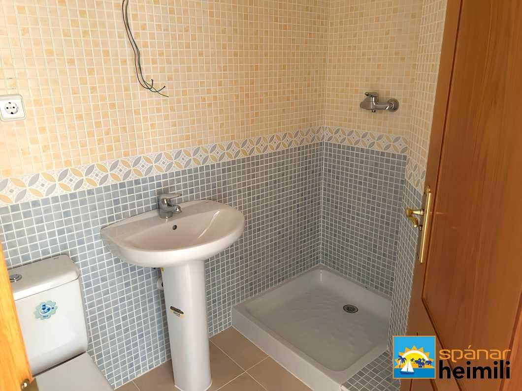 3 makuuhuone Huoneisto myytävänä paikassa Portman mukana uima-altaan - 165 000 € (Ref: 9404344)