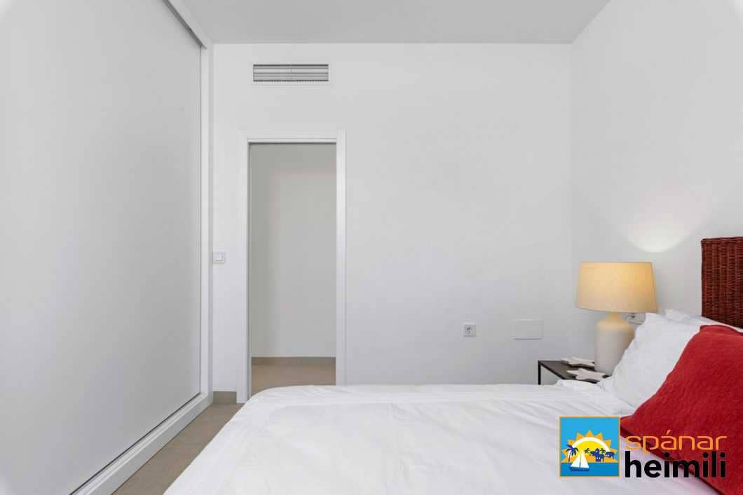 3 bedroom Villa for sale in Mar de Cristal with pool - € 549,000 (Ref: 9404346)