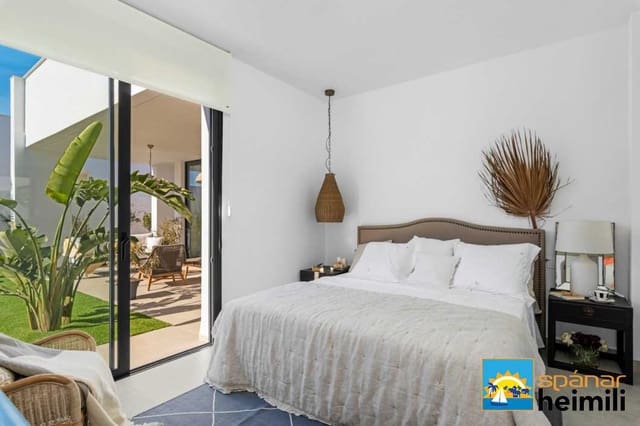 3 chambre Villa/Maison à vendre à Mar de Cristal, Carthagène avec piscine - 549 000 € (Ref: 9404346)