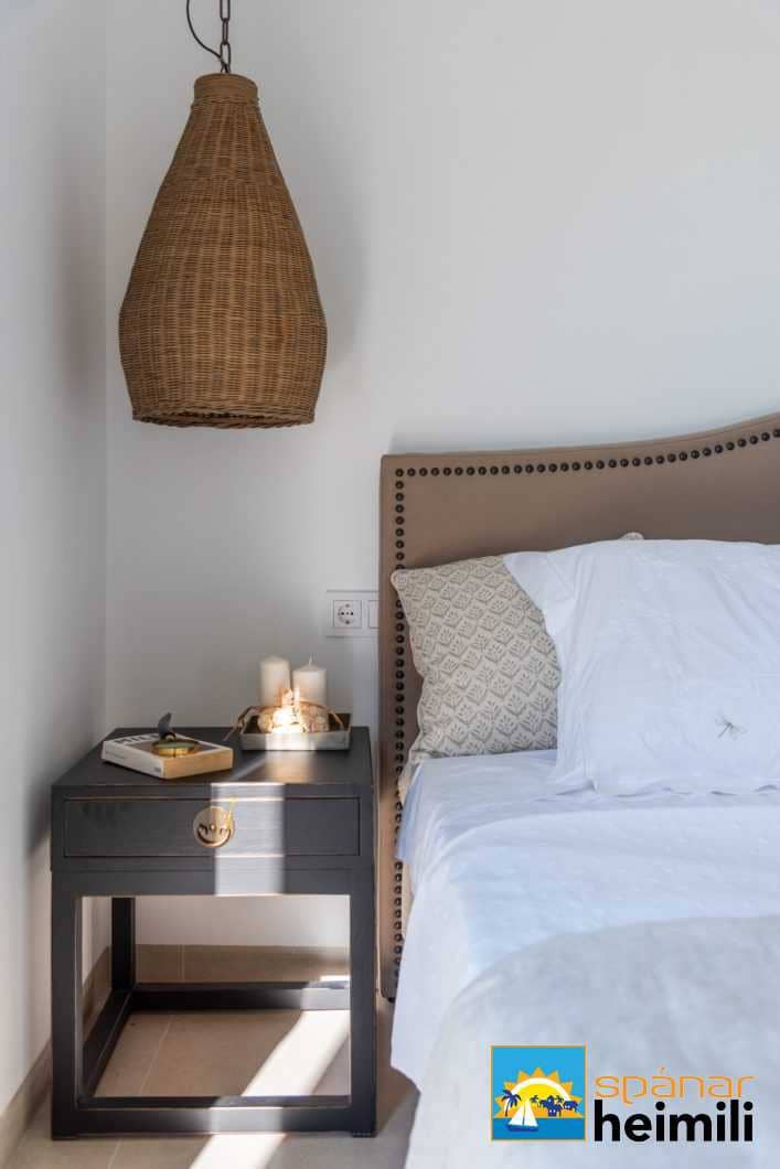 3 bedroom Villa for sale in Mar de Cristal with pool - € 549,000 (Ref: 9404346)