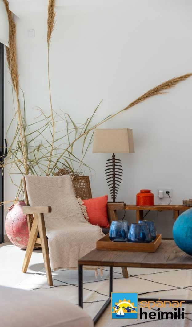 3 bedroom Villa for sale in Mar de Cristal with pool - € 549,000 (Ref: 9404346)