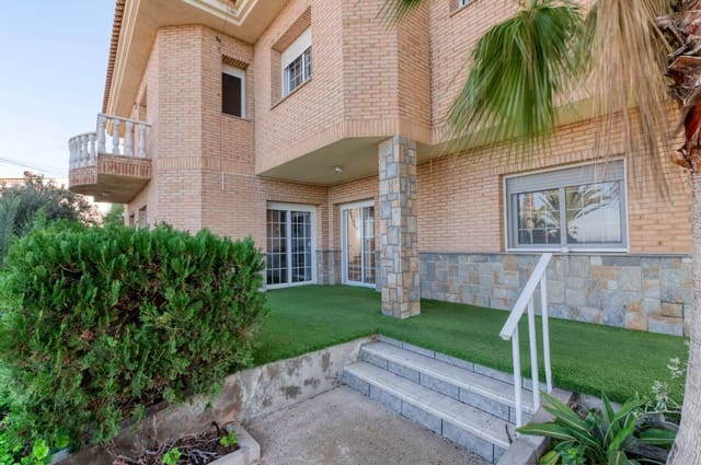 Chalet de 7 habitaciones en Playa Honda, Cartagena en venta con piscina - 895.000 € (Ref: 9404356)