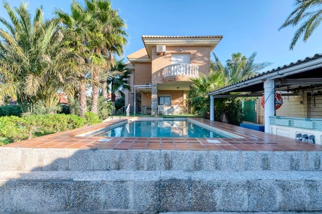 Chalet de 7 habitaciones en Playa Honda, Cartagena en venta con piscina - 895.000 € (Ref: 9404356)