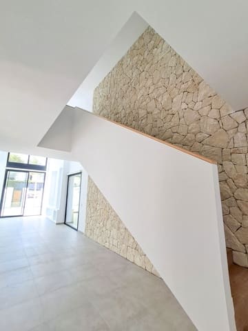 4 slaapkamer Villa te koop in Albir, Alfaz del Pi / L'Alfàs del Pi met zwembad - € 875.000 (Ref: 9404359)