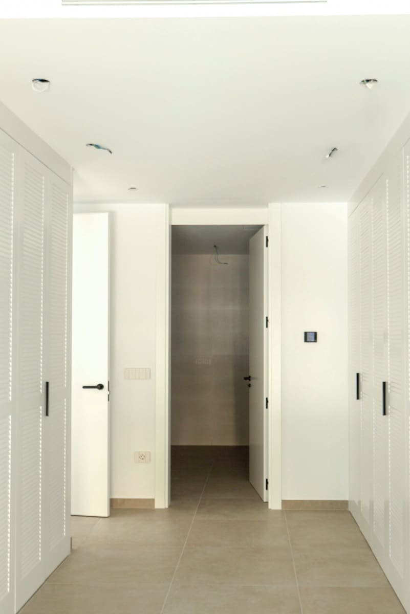 4 bedroom Villa for sale in Albir with pool - € 875,000 (Ref: 9404359)