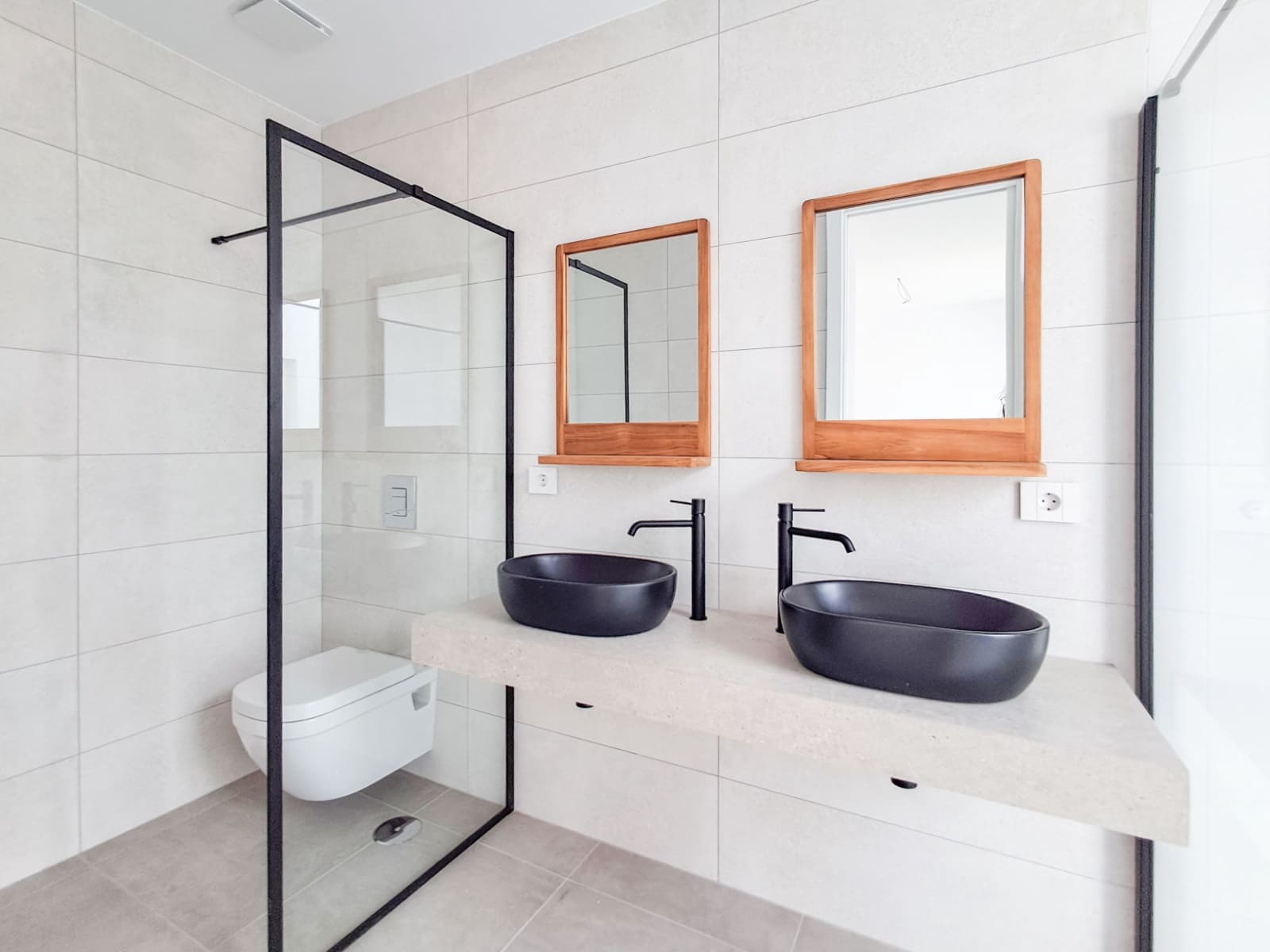 4 bedroom Villa for sale in Albir with pool - € 875,000 (Ref: 9404359)