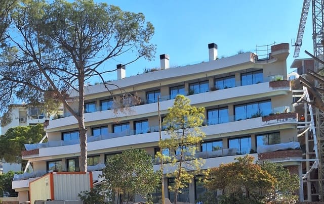 2 sovrum Lägenhet till salu i Albir, Alfaz del Pi / L'Alfàs del Pi med pool - 490 000 € (Ref: 9404361)