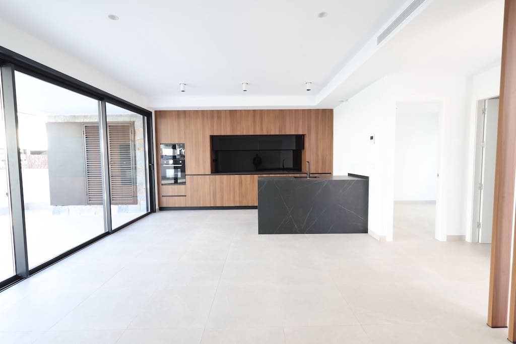 3 makuuhuone Huvila myytävänä paikassa Torre-Pacheco mukana uima-altaan - 549 000 € (Ref: 9404375)