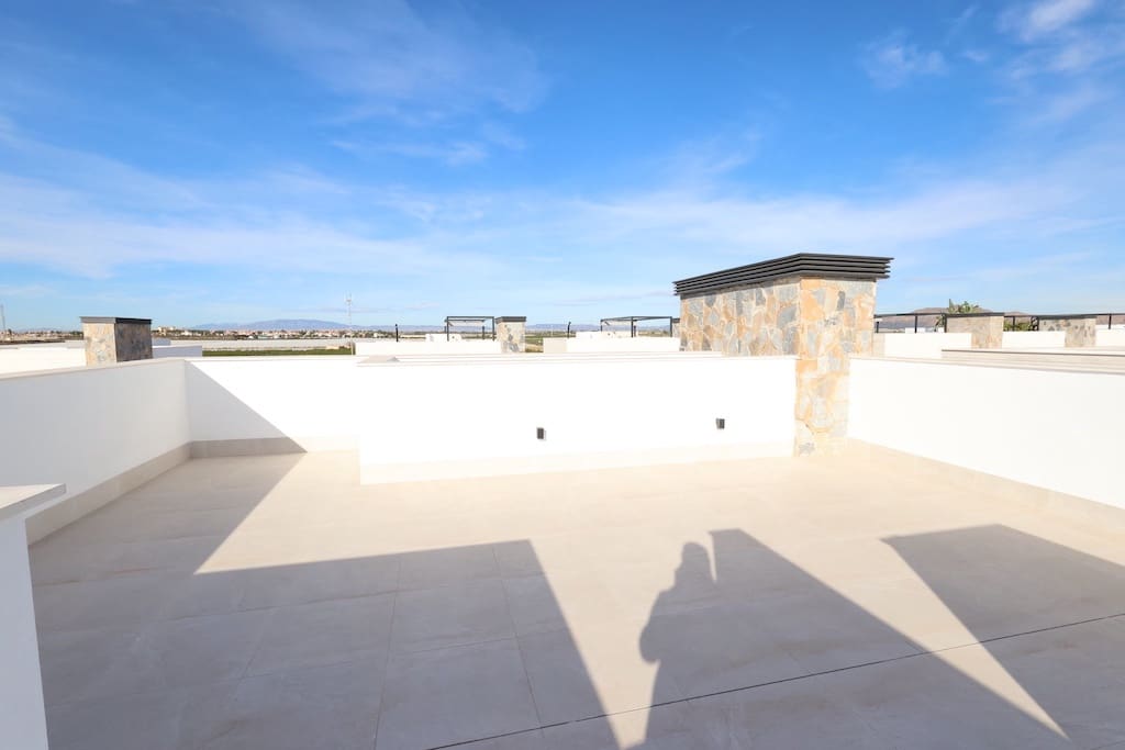 3 makuuhuone Huvila myytävänä paikassa Torre-Pacheco mukana uima-altaan - 549 000 € (Ref: 9404375)