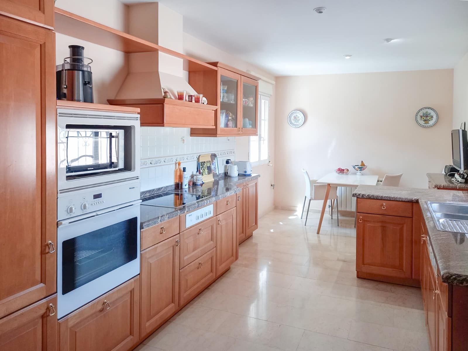 4 bedroom Villa for sale in Albir with pool - € 695,000 (Ref: 9404378)
