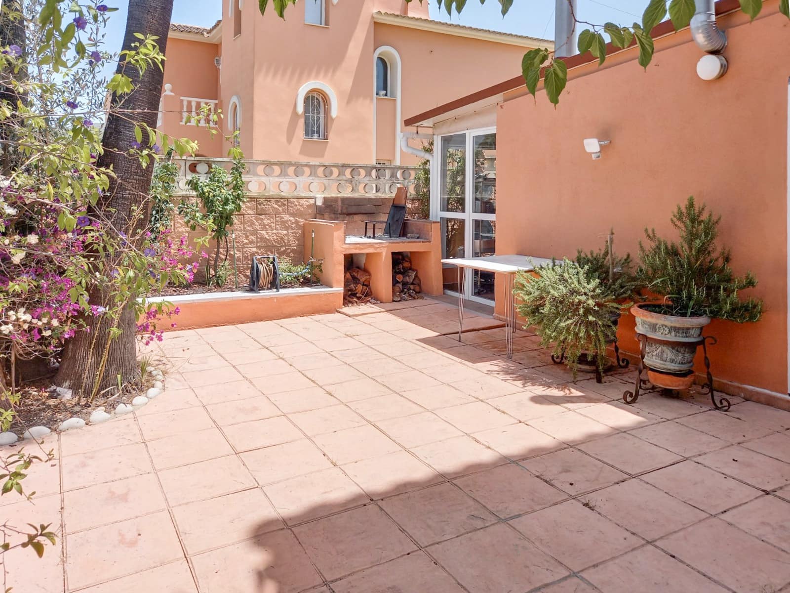 4 bedroom Villa for sale in Albir with pool - € 695,000 (Ref: 9404378)
