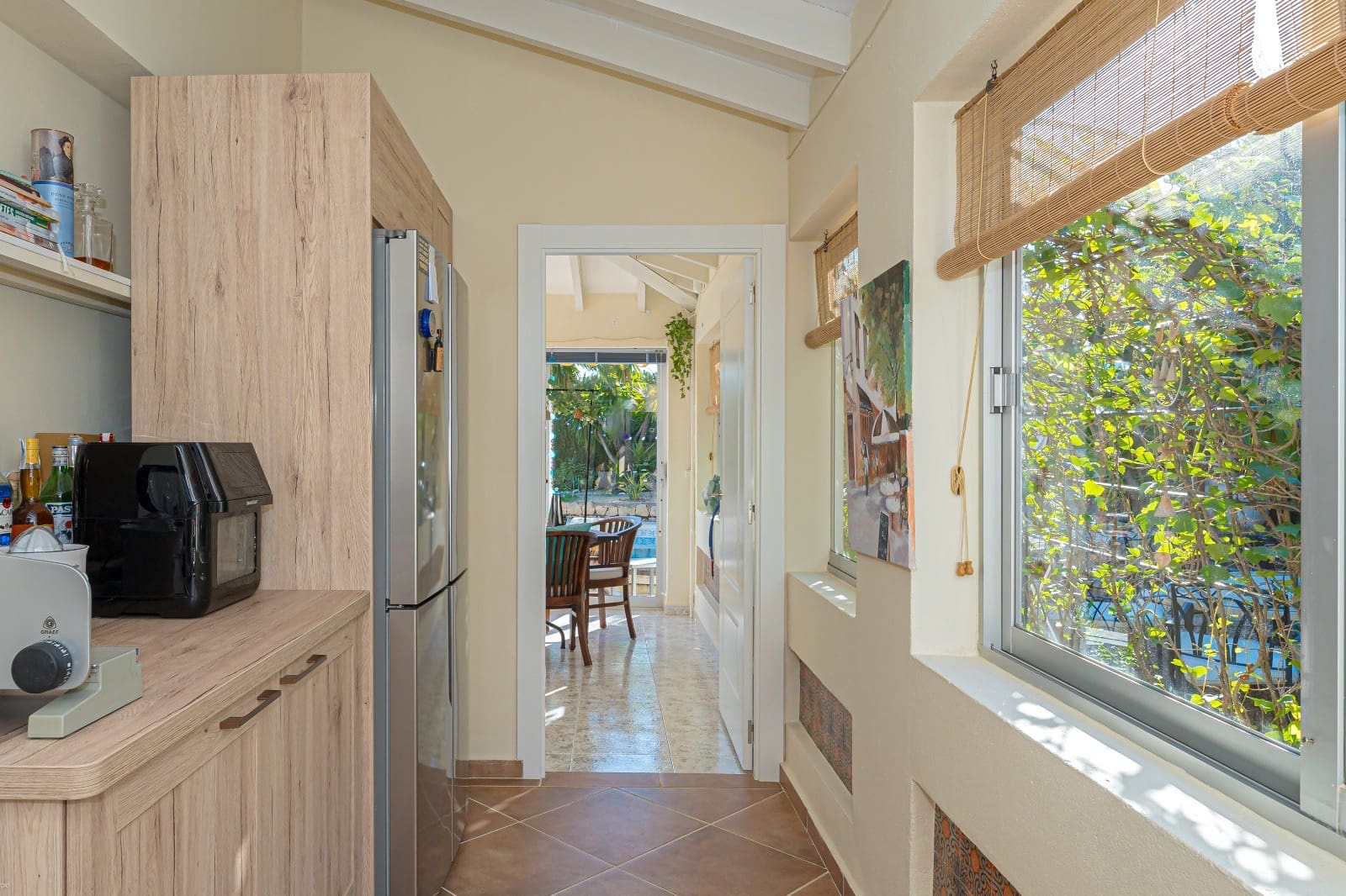 3 bedroom Villa for sale in La Nucia with pool - € 625,000 (Ref: 9404380)