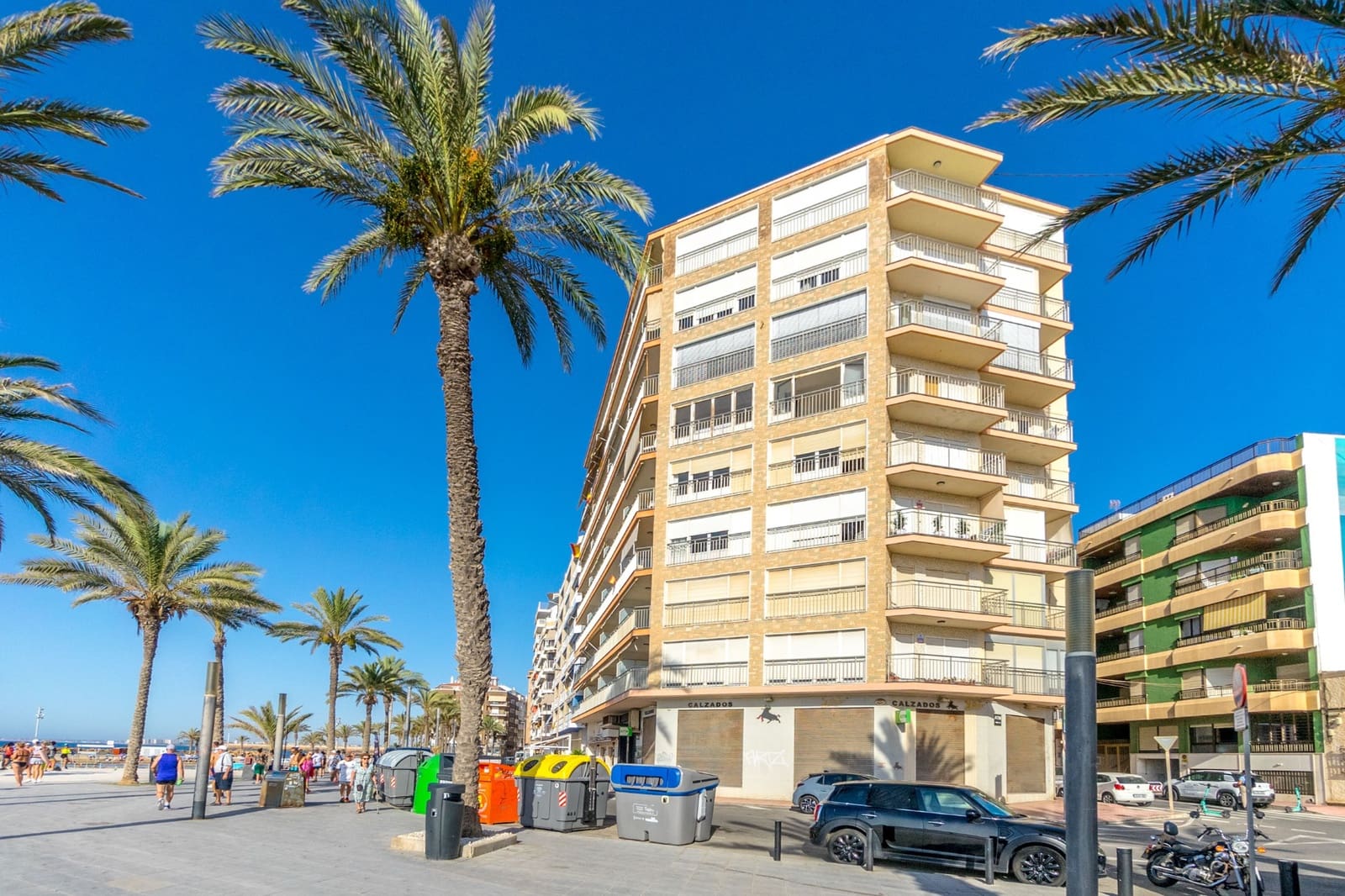 4 Zimmer Apartment zu verkaufen in Torrevieja - 409.000 € (Ref: 9404383)