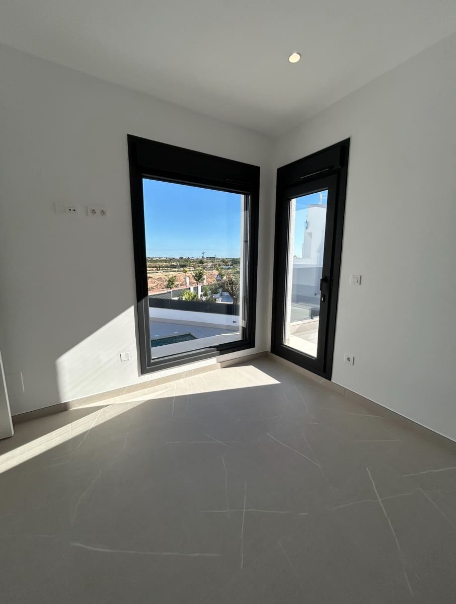 4 Zimmer Villa zu verkaufen in Torre-Pacheco mit Pool - 830.000 € (Ref: 9410155)