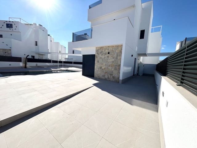 4 Zimmer Villa zu verkaufen in Torre-Pacheco mit Pool - 830.000 € (Ref: 9410155)