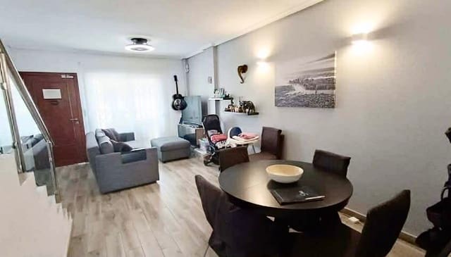 4 chambre Maison de Ville à vendre à Cabo Roig, Orihuela avec piscine - 229 000 € (Ref: 9414957)