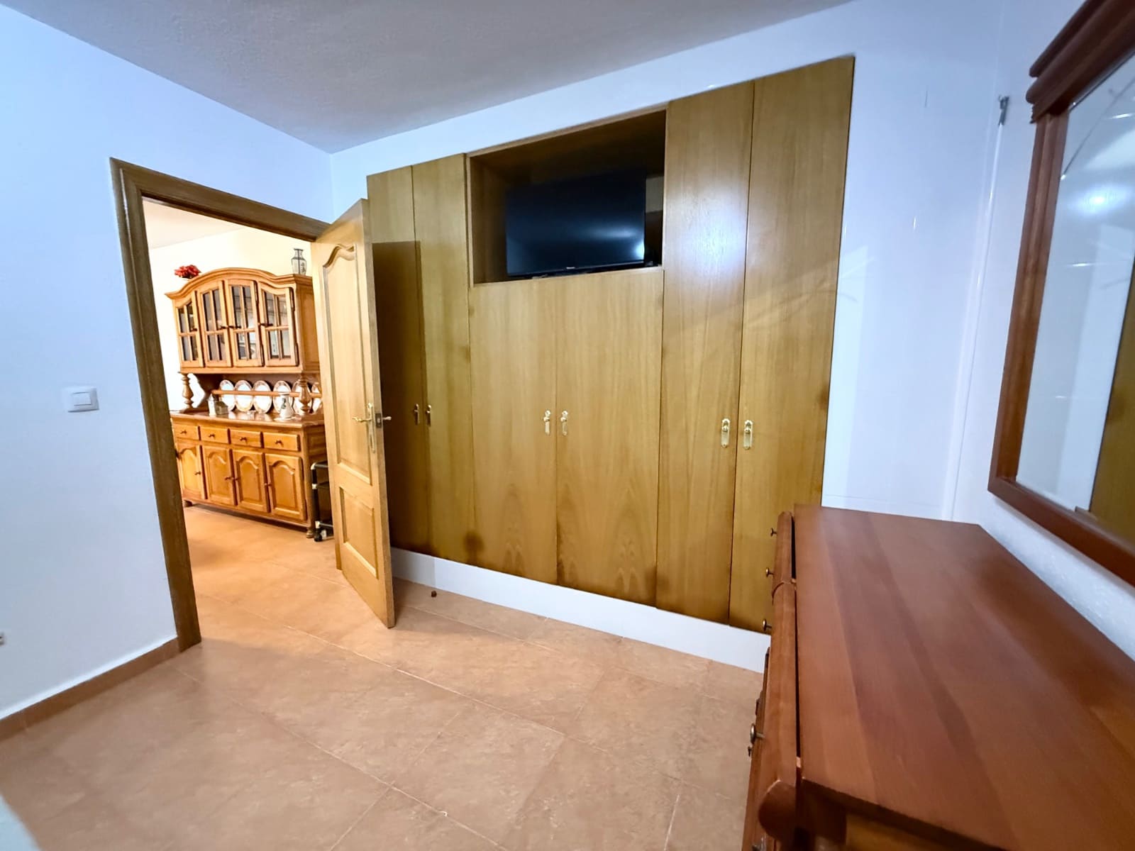 6 quarto Moradia para venda em Los Alcazares com piscina - 1 090 000 € (Ref: 9421754)