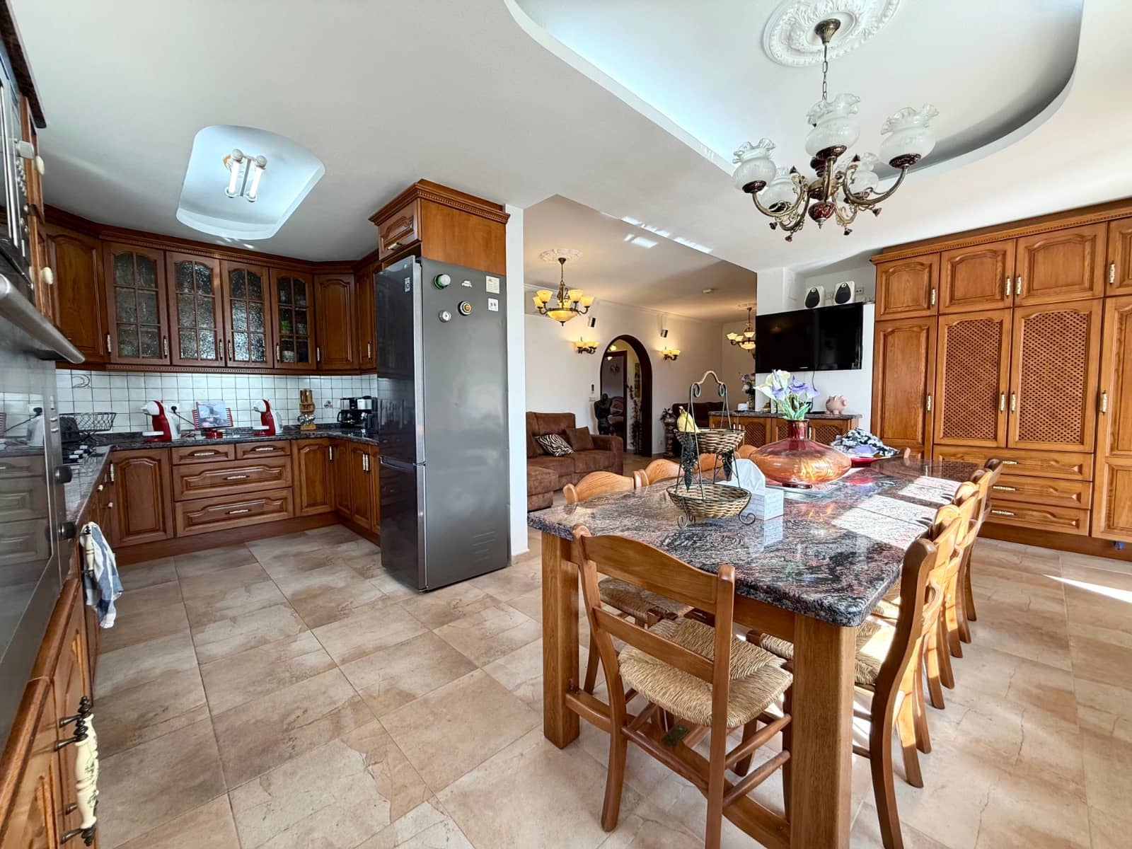 6 quarto Moradia para venda em Los Alcazares com piscina - 1 090 000 € (Ref: 9421754)