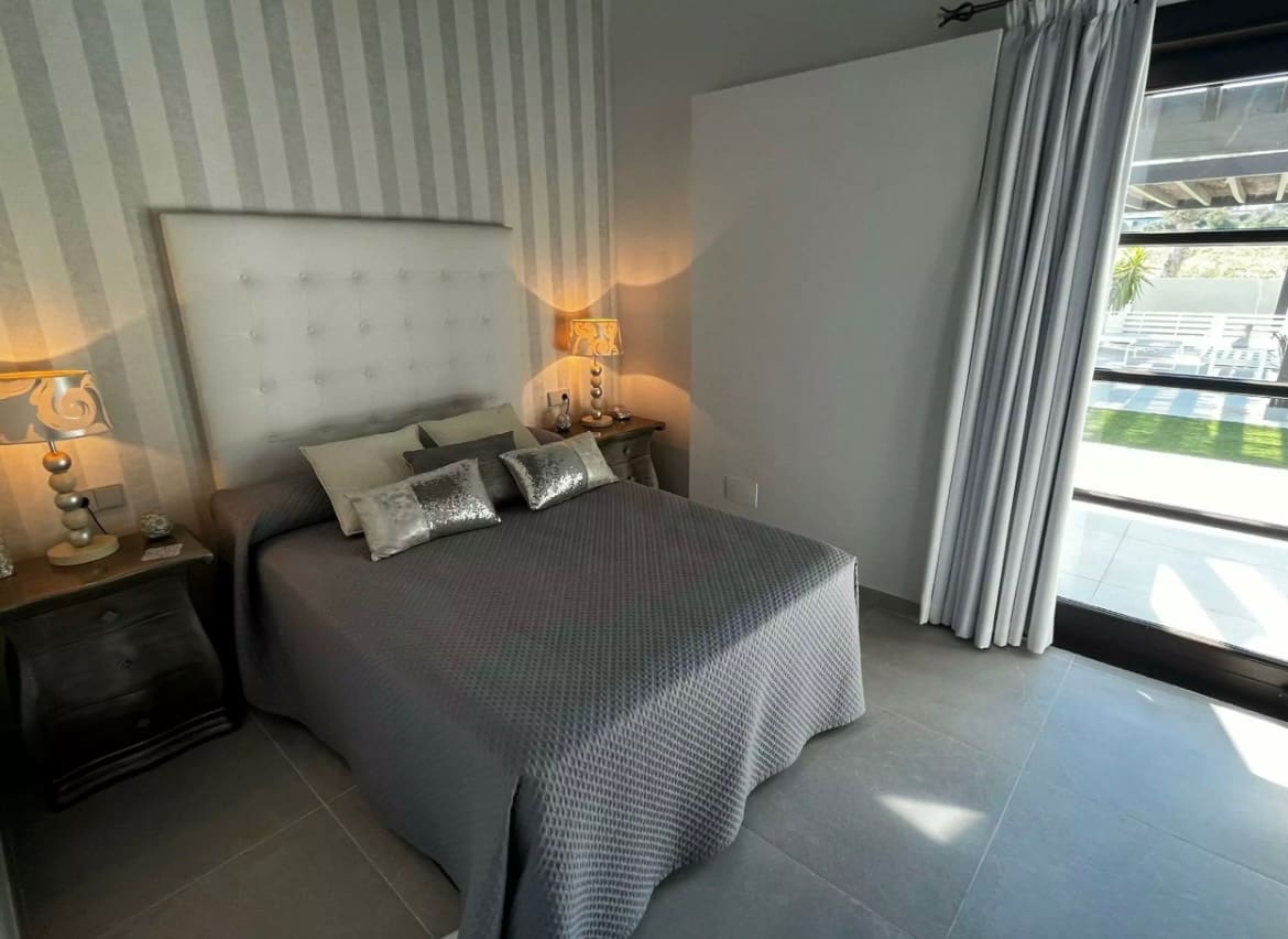 4 bedroom Villa for sale in Sucina with pool - € 995,000 (Ref: 9426421)