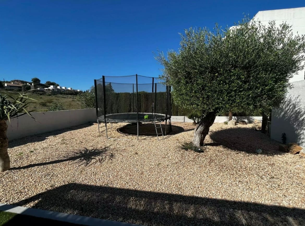 4 bedroom Villa for sale in Sucina with pool - € 995,000 (Ref: 9426421)