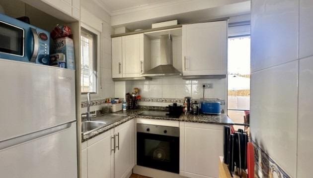 3 soveværelse Byhus til salg i Torrevieja med swimmingpool - € 189.000 (Ref: 9460652)