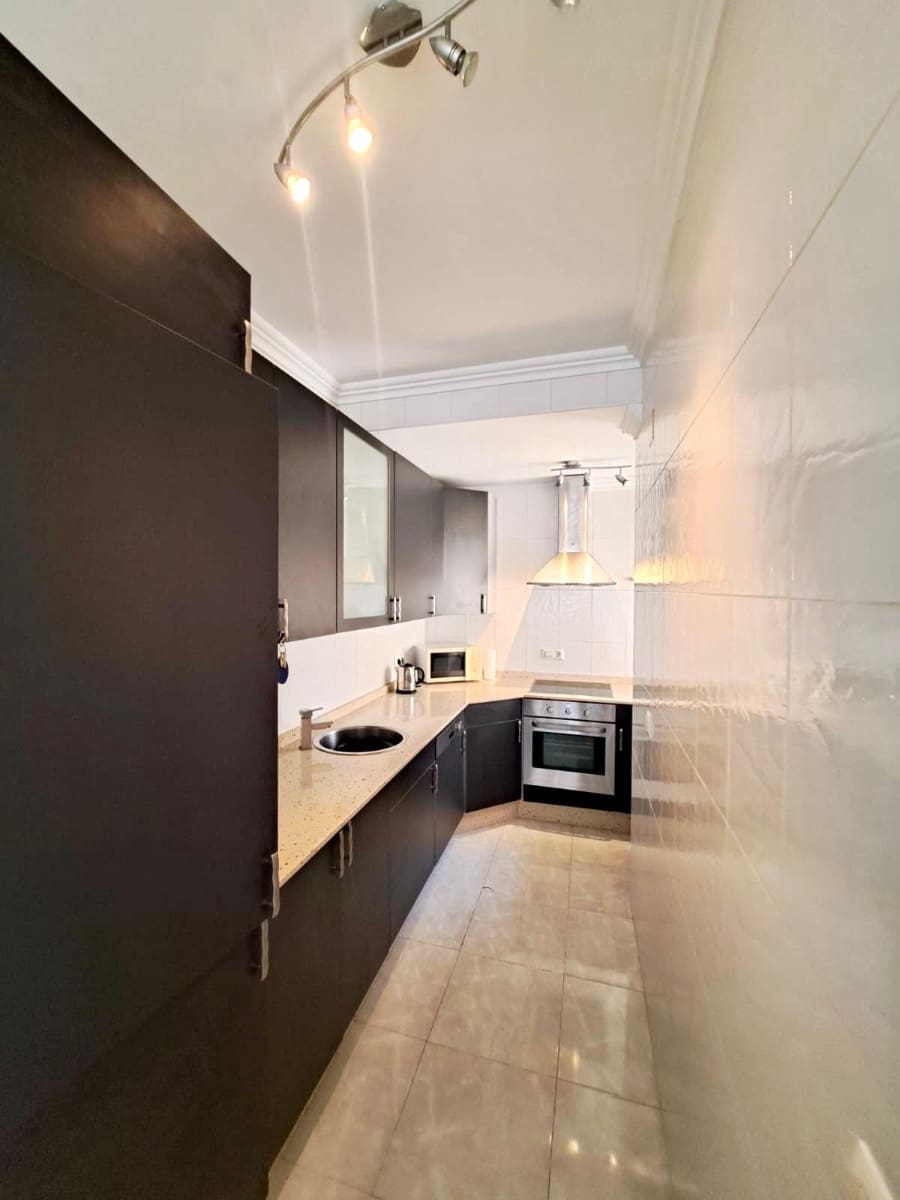 2 bedroom Villa for sale in Playa Flamenca with pool - € 264,000 (Ref: 9460714)